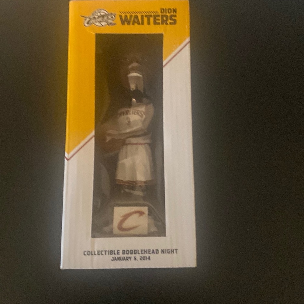 Cleveland Cavaliers unopened Dion waiters bobble head unopened 1/5/2014